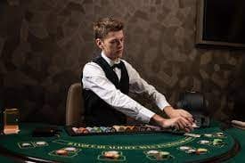 Live baccarat shoe with multiple decks on proxx stream